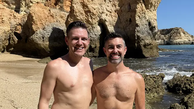 Andy & Trai at Praia do Submarino