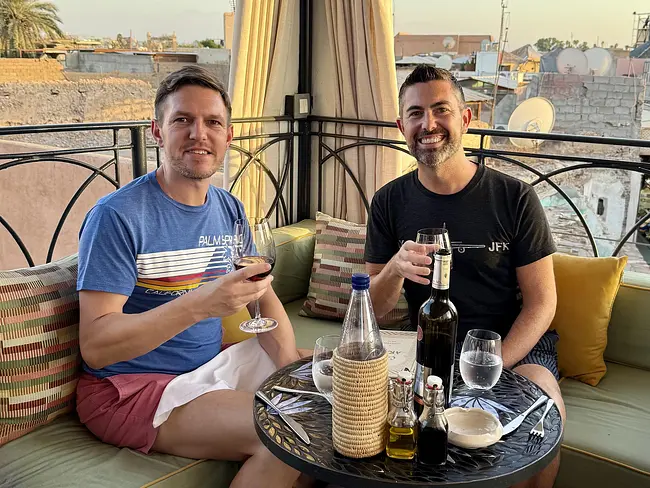 Andy & Trai at Café Arabe