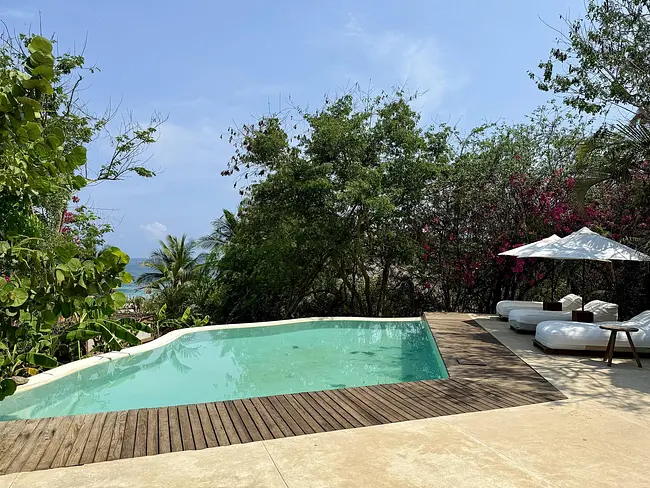 Shanti Spa Pool at El Alquimista