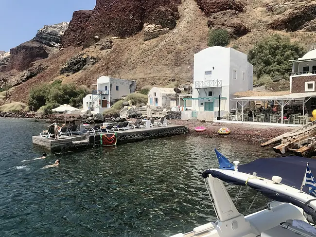 Armeni Beach + Restaurant