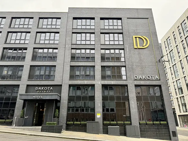 Dakota Glasgow - facade