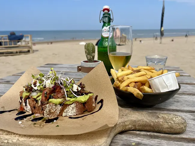 Fosfor Restaurant - Lunch on the beach