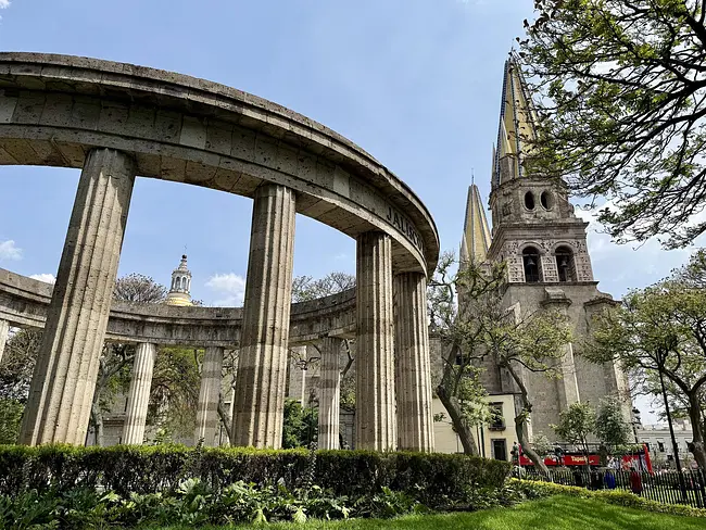 Guadalajara Cathedral & Rotonda
