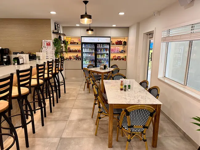 Casa Hombre Cafe