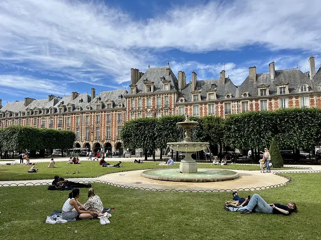 Place des Vosges