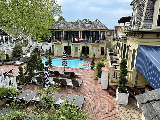 Brass Key Guesthouse Resort